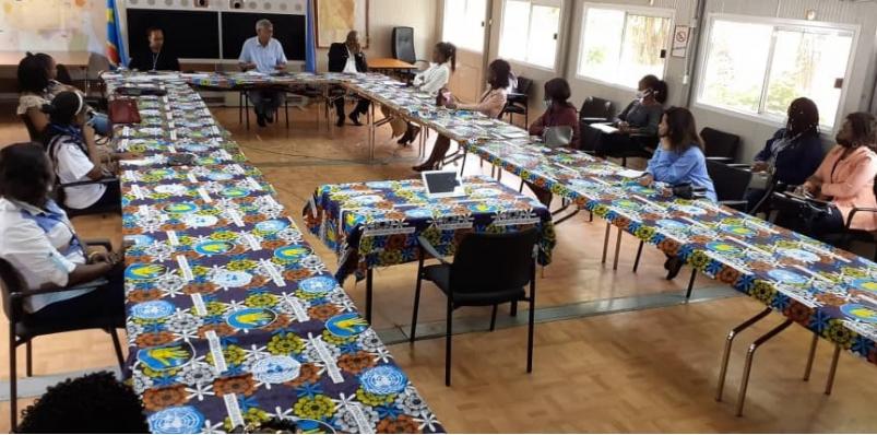 A la Monusco, La Prunelle RDC asbl participe dans des discussions sur le leadership féminin avec les jeunes